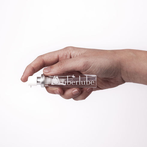 Estuche recargable überlube Red y 1 inserto 15 ml